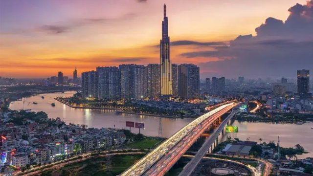Giải Mã Sức Hút Của Văn Phòng Cho Thuê Quận Bình Thạnh 2025 2 Giải Mã Sức Hút Của Văn Phòng Cho Thuê Quận Bình Thạnh 2025
