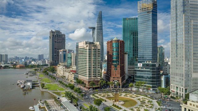 Thuê Văn Phòng Quận 1 Gần Nhà Hát Thành Phố Của Tuyến Metro