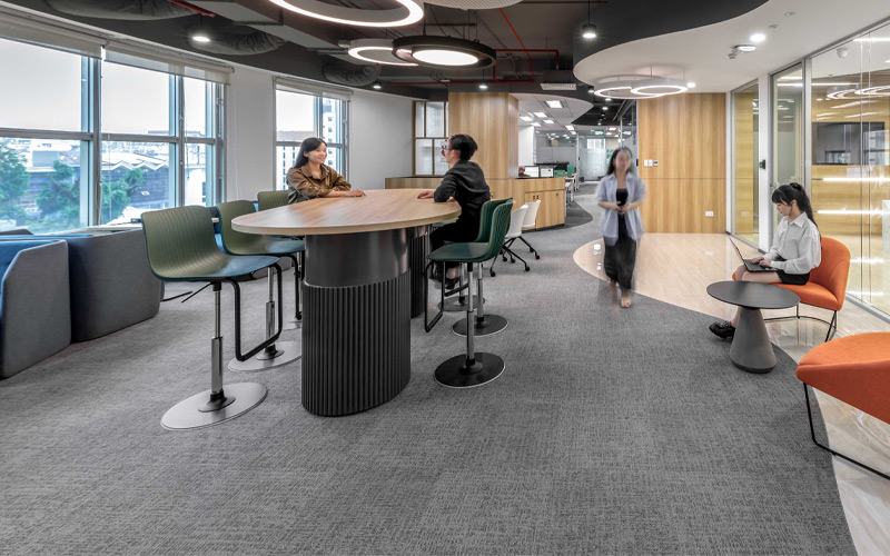 Vì Sao Văn Phòng Trọn Gói Là Lựa Chọn Tối Ưu Cho Startup? 2 văn phòng trọn gói