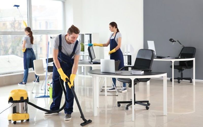 Hợp Đồng Thuê Dịch Vụ Vệ Sinh Văn Phòng: Lưu Ý Quan Trọng 6 hợp đồng thuê dịch vụ vệ sinh văn phòng